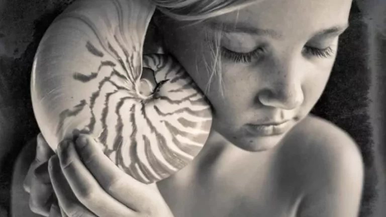 5 Ways to Heal Oneself with the Ancient Practice of Deep Listening